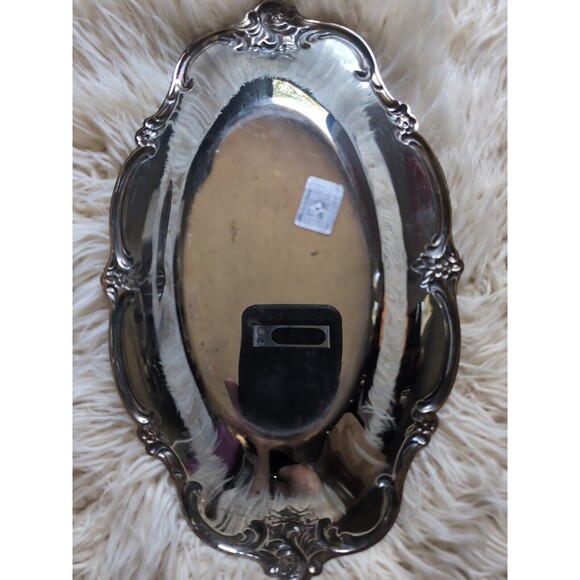 INTERNATIONAL SILVER COMPANY HAND KRAFTED 13" X 8" Silver Oval Platter - Picture 6 of 7